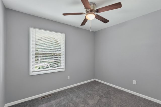 8207 W 127th Avenue, Cedar Lake, IN 46303