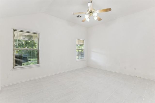 1833 Parkridge Drive, Norman, OK 73071