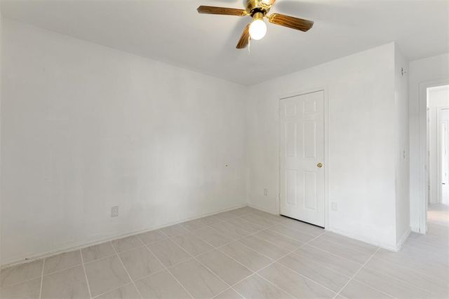 1833 Parkridge Drive, Norman, OK 73071