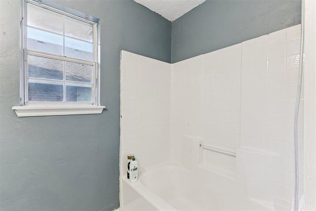 1833 Parkridge Drive, Norman, OK 73071
