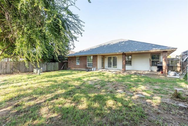 1833 Parkridge Drive, Norman, OK 73071