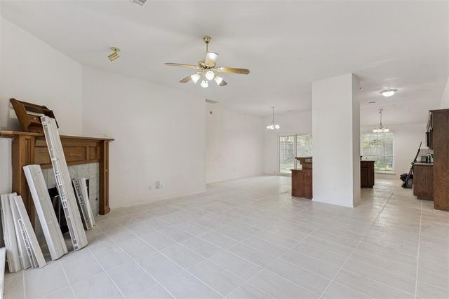 1833 Parkridge Drive, Norman, OK 73071