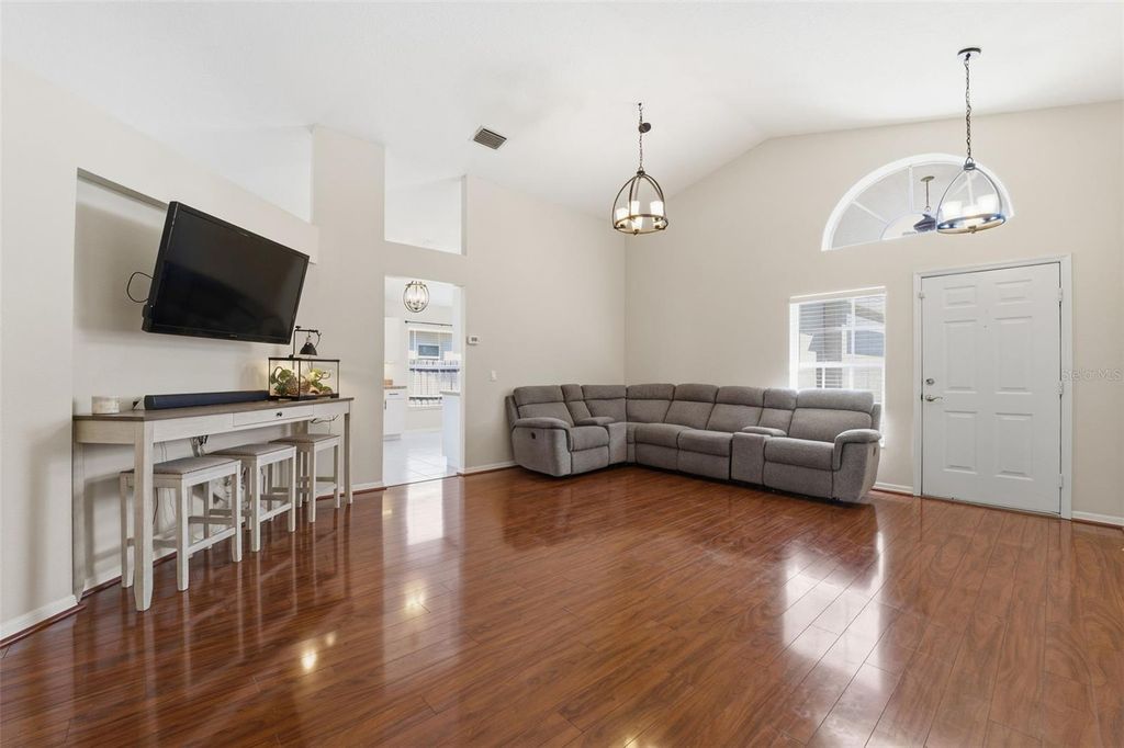 Image 14 of property listing at 4112 SAVAGE STATION CIRCLE, New Port Richey, FL 34653