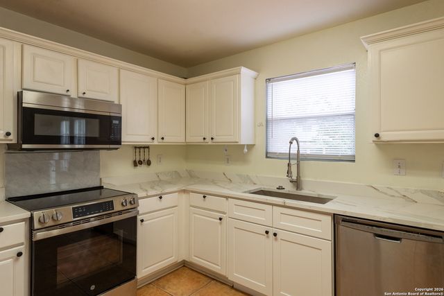 7919 Cerezo, San Antonio, TX 78250