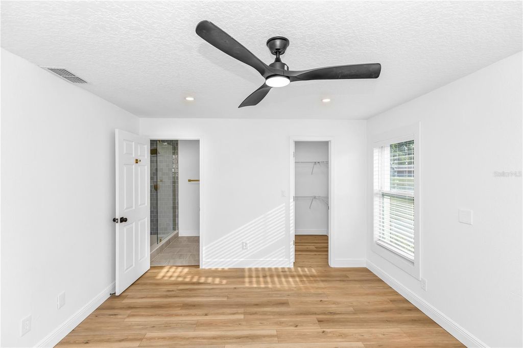 Image 9 of property listing at 6800 ACKERMAN AVENUE, Cocoa, FL 32927