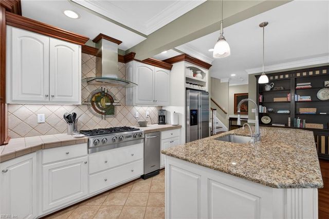 3801 Abington PARK, Williamsburg, VA 23188
