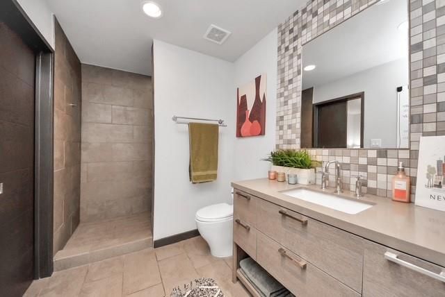 1410 Hyde Park Boulevard 203, Houston, TX 77006