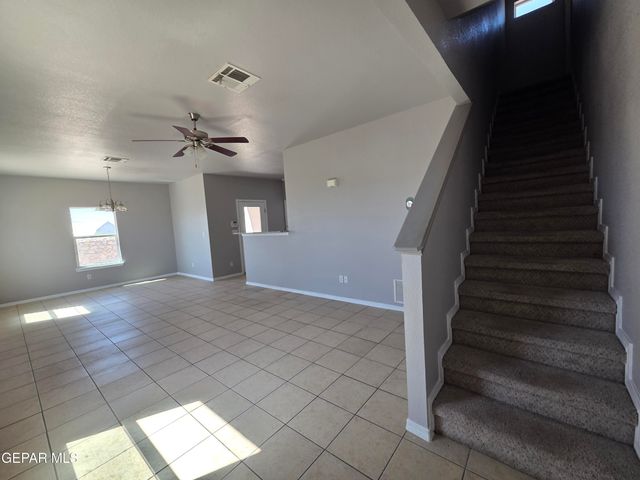 10400 SILVERCLOUD Drive, El Paso, TX 79924