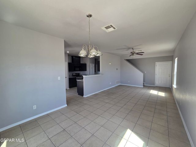 10400 SILVERCLOUD Drive, El Paso, TX 79924