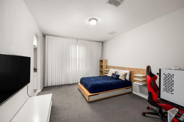 5415 Lockwood Bend Lane, Sugar Land, TX 77479