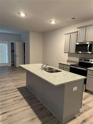 6085 Mallory Park 32, South Fulton, GA 30291