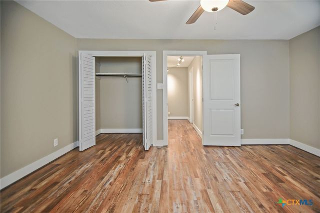 8 Las Brisas Place, Port Lavaca, TX 77979