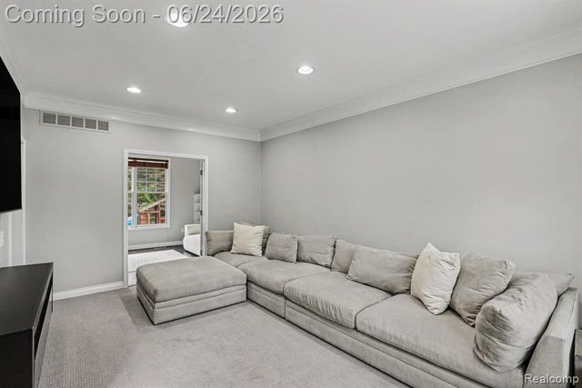 4575 Northridge Court, West Bloomfield, MI 48323