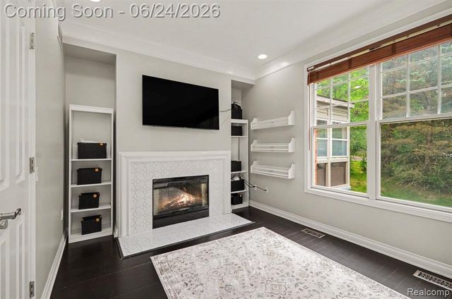 4575 Northridge Court, West Bloomfield, MI 48323