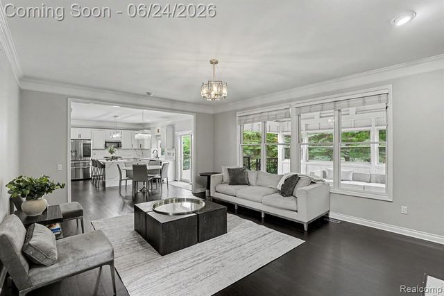 4575 Northridge Court, West Bloomfield, MI 48323
