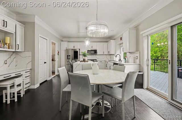 4575 Northridge Court, West Bloomfield, MI 48323