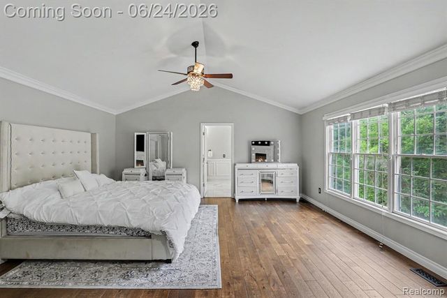 4575 Northridge Court, West Bloomfield, MI 48323
