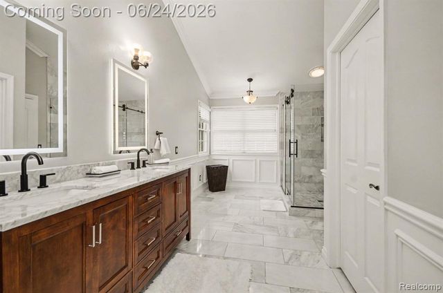 4575 Northridge Court, West Bloomfield, MI 48323