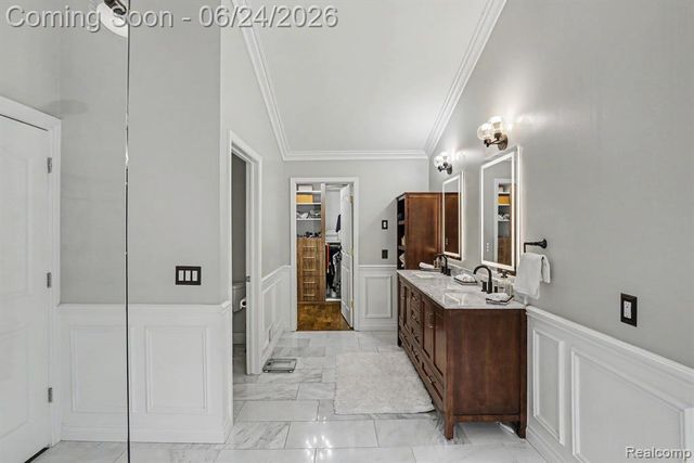 4575 Northridge Court, West Bloomfield, MI 48323
