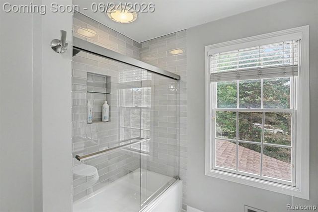 4575 Northridge Court, West Bloomfield, MI 48323