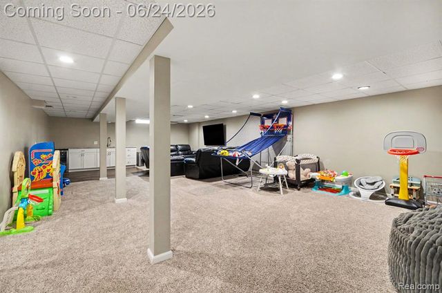 4575 Northridge Court, West Bloomfield, MI 48323