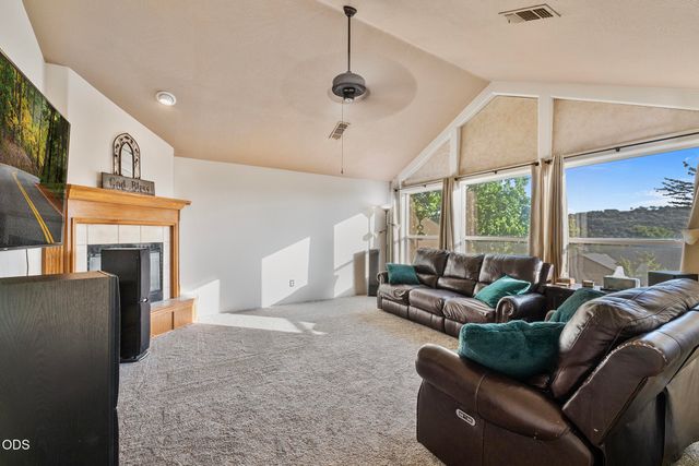 4773 Cloudcrest Drive, Medford, OR 97504