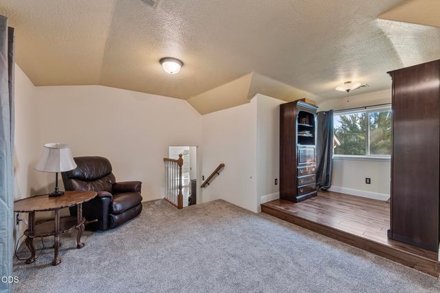 4773 Cloudcrest Drive, Medford, OR 97504