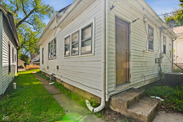 962 W 35th Street, Indianapolis, IN 46208