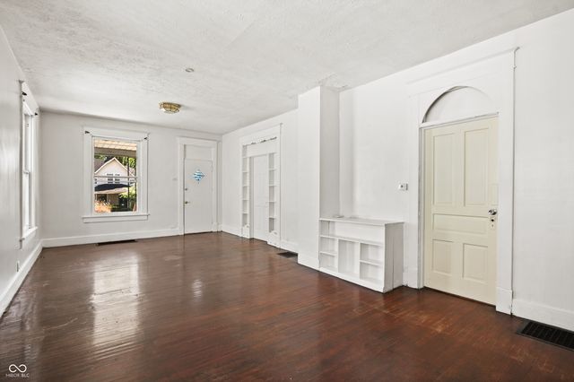 962 W 35th Street, Indianapolis, IN 46208