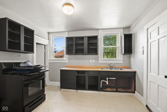 962 W 35th Street, Indianapolis, IN 46208