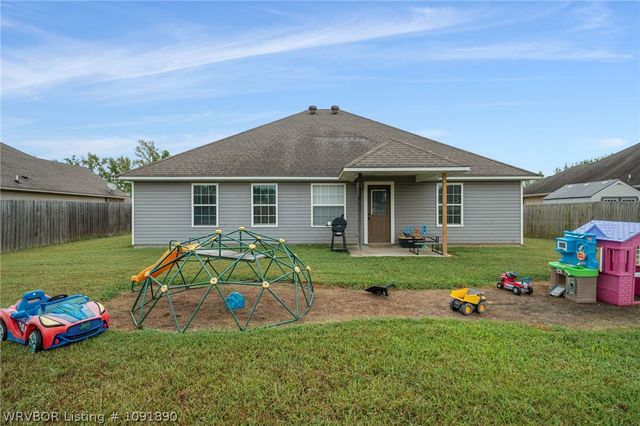 1619 Riley Circle, Alma, AR 72921