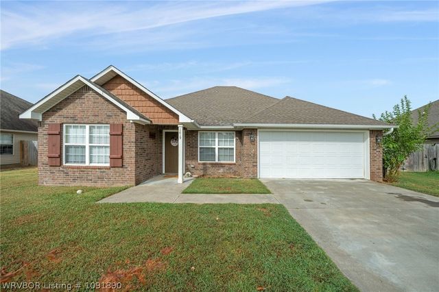 1619 Riley Circle, Alma, AR 72921