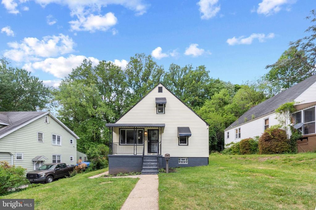 Image 1 of property listing at 6512 BROOK AVE, Baltimore, MD 21206