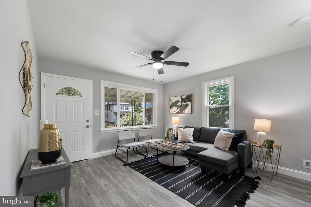 Image 2 of property listing at 6512 BROOK AVE, Baltimore, MD 21206