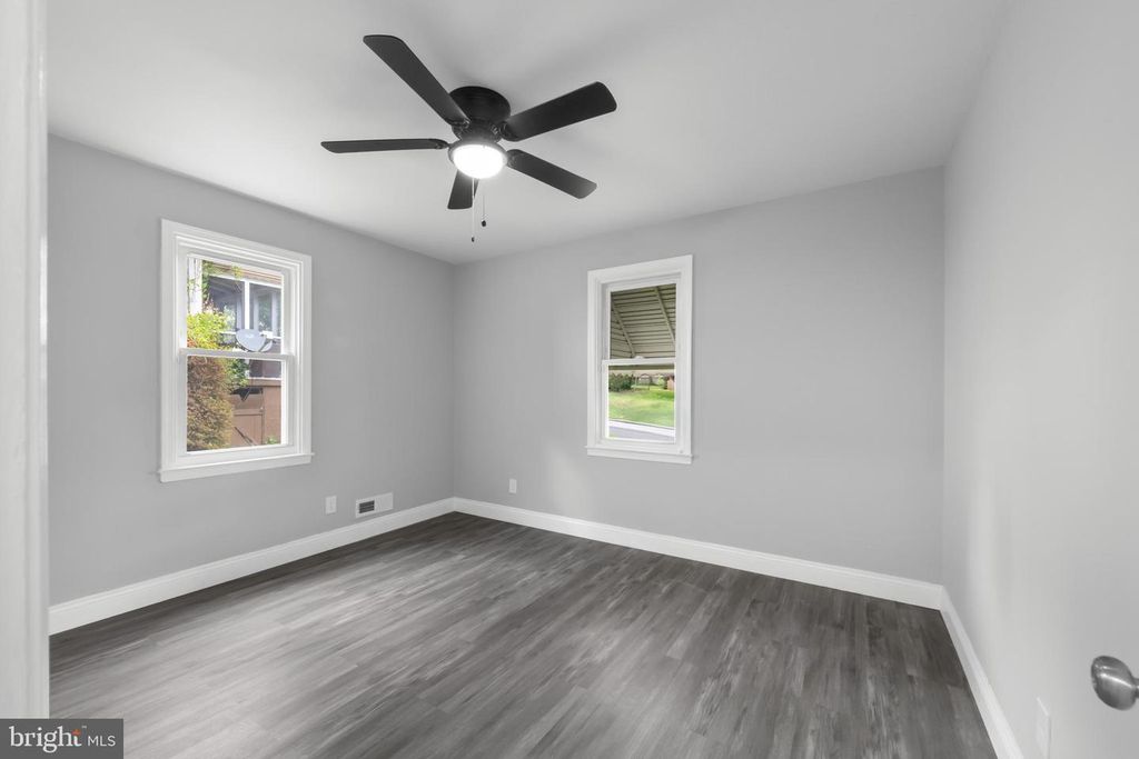 Image 20 of property listing at 6512 BROOK AVE, Baltimore, MD 21206