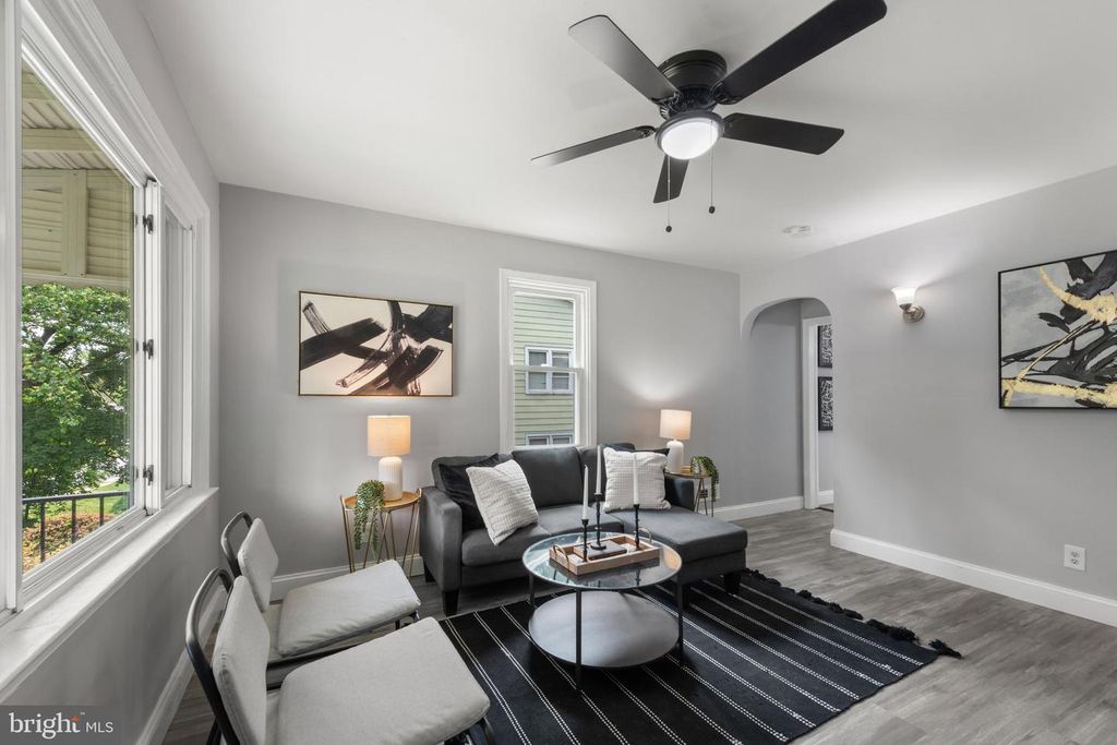 Image 3 of property listing at 6512 BROOK AVE, Baltimore, MD 21206