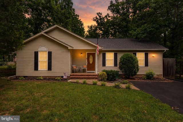 216 FAIRFAX LN, Locust Grove, VA 22508