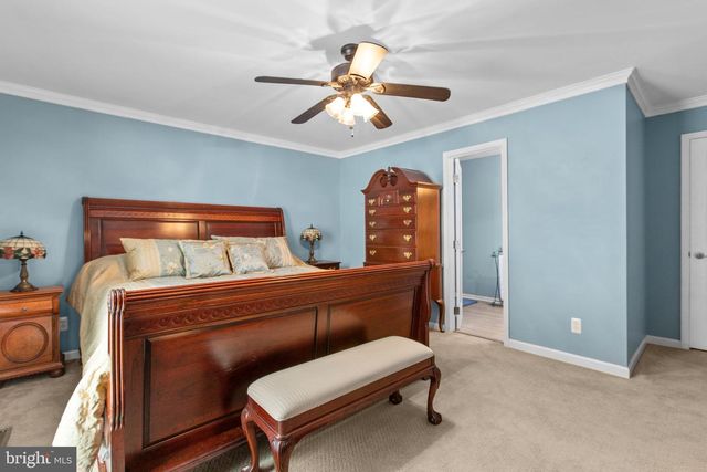 216 FAIRFAX LN, Locust Grove, VA 22508