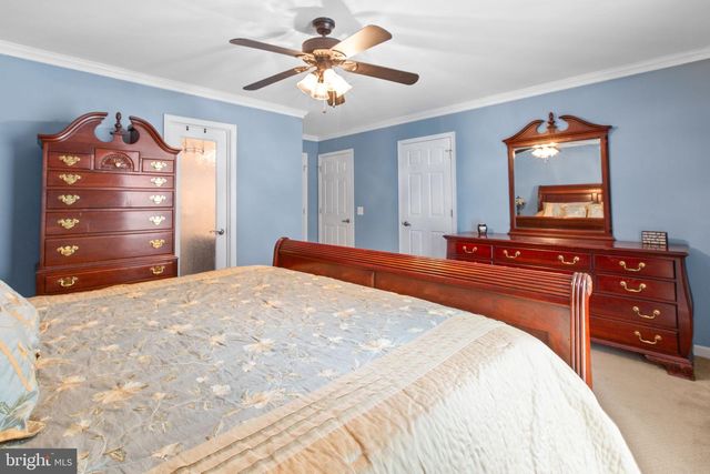 216 FAIRFAX LN, Locust Grove, VA 22508