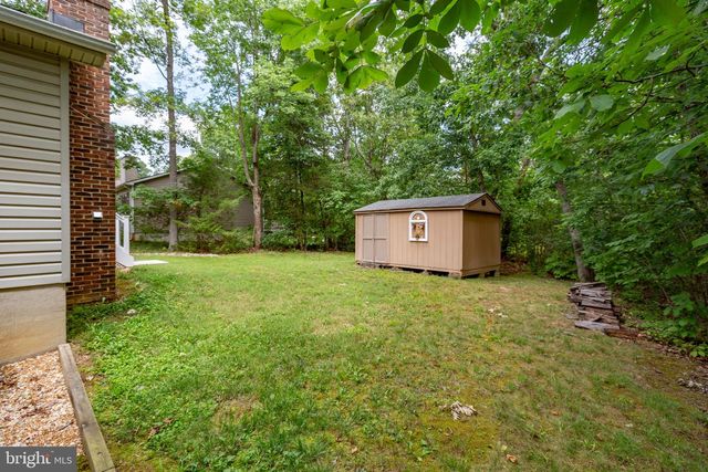 216 FAIRFAX LN, Locust Grove, VA 22508