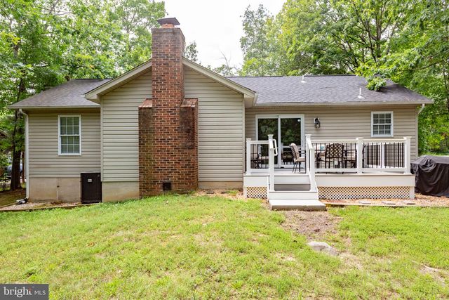 216 FAIRFAX LN, Locust Grove, VA 22508