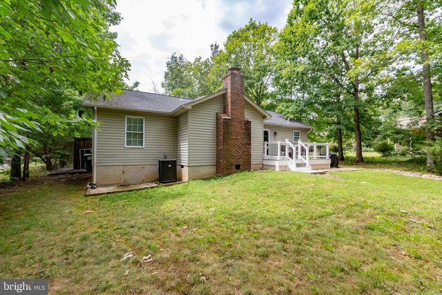 216 FAIRFAX LN, Locust Grove, VA 22508