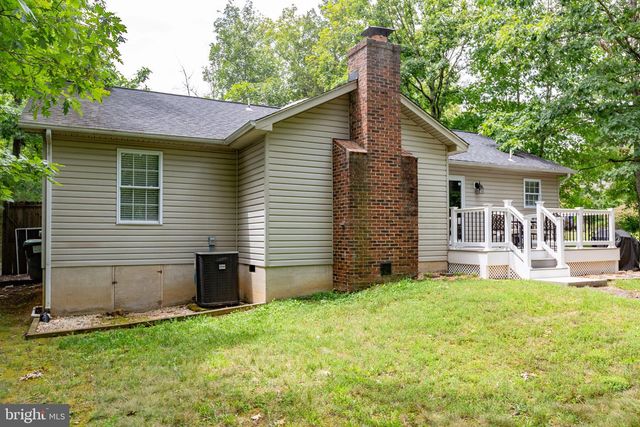 216 FAIRFAX LN, Locust Grove, VA 22508