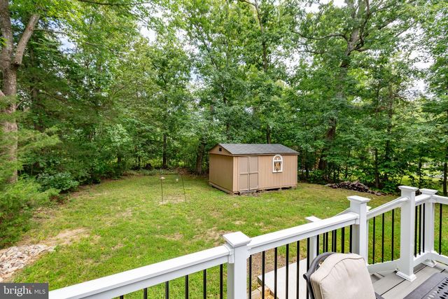 216 FAIRFAX LN, Locust Grove, VA 22508