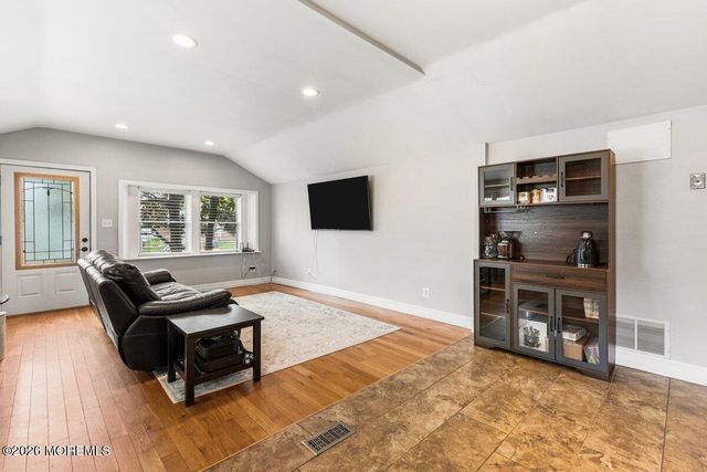 339 Raritan Boulevard, Keyport, NJ 07735