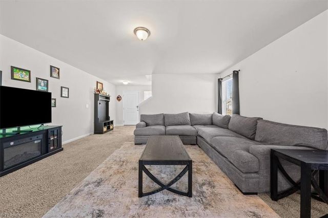 1705 Redbout Court, Hope Mills, NC 28348