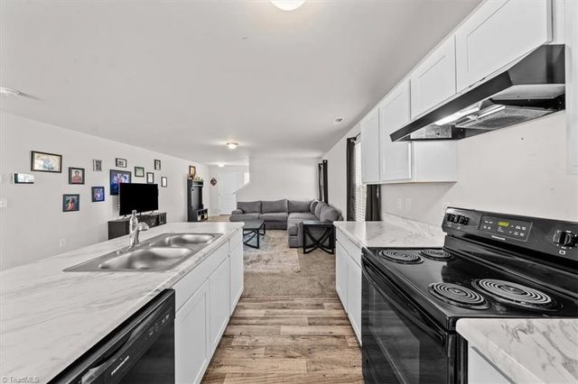 1705 Redbout Court, Hope Mills, NC 28348