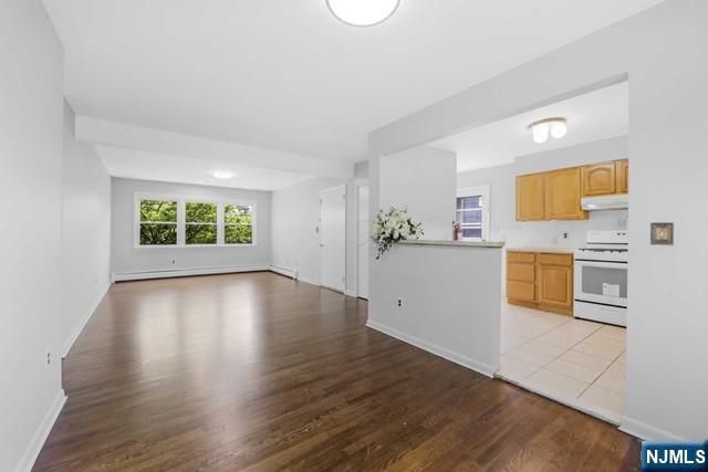 24 Van Vliet Court 2, Clifton, NJ 07013