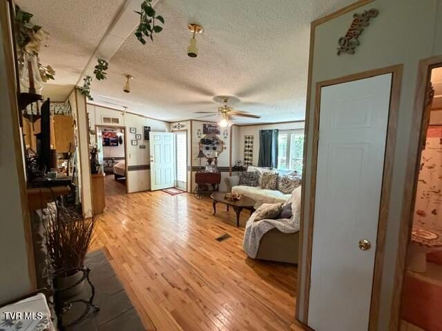 230 Ridge Road, Weber City, VA 24290