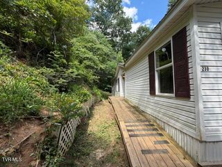 230 Ridge Road, Weber City, VA 24290